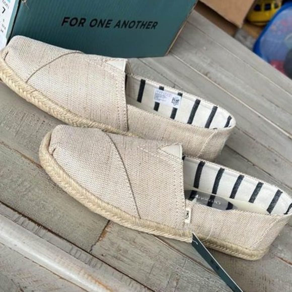 Toms Shoes - New Women’s Toms Metallic Woven Canvas shoes Size 7